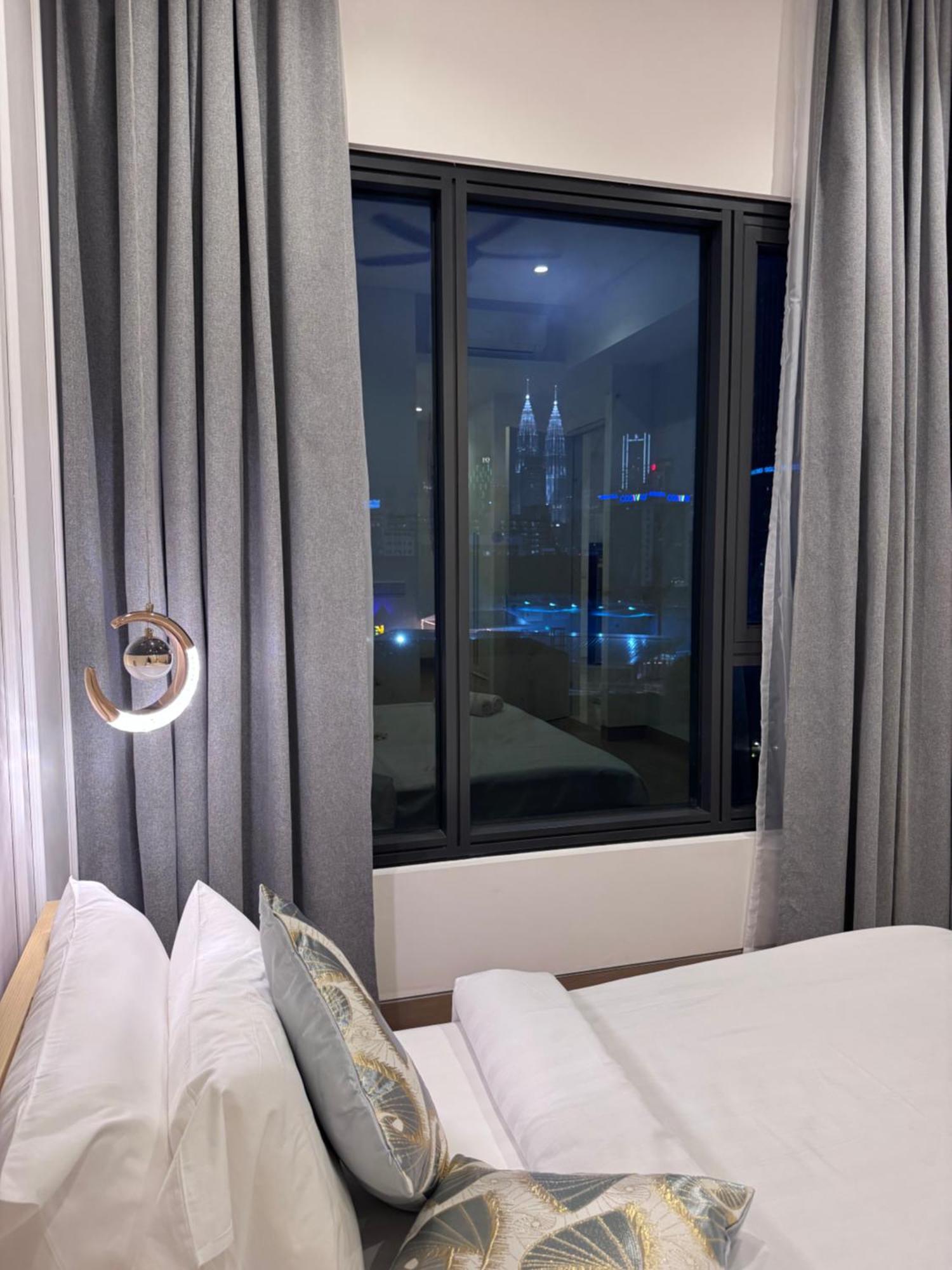 Infinity Pool Suite Bukit Bintang Lalaport Bbcc كوالالمبور المظهر الخارجي الصورة